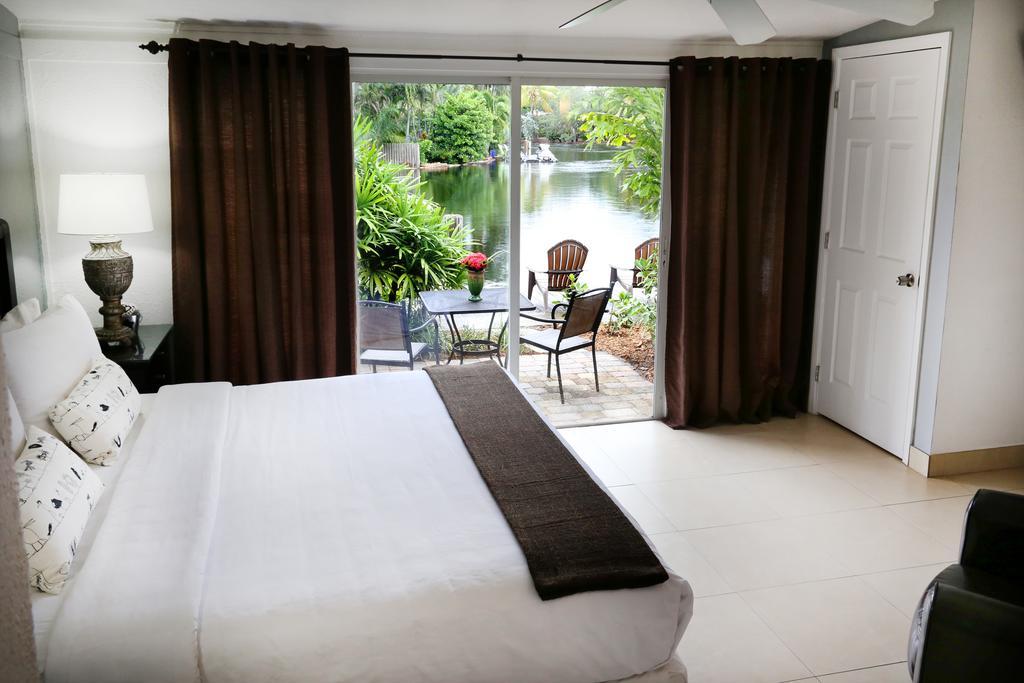 The Cabanas Guesthouse & Spa - Gay Resort Catering To Gay Men Oakland Park Værelse billede