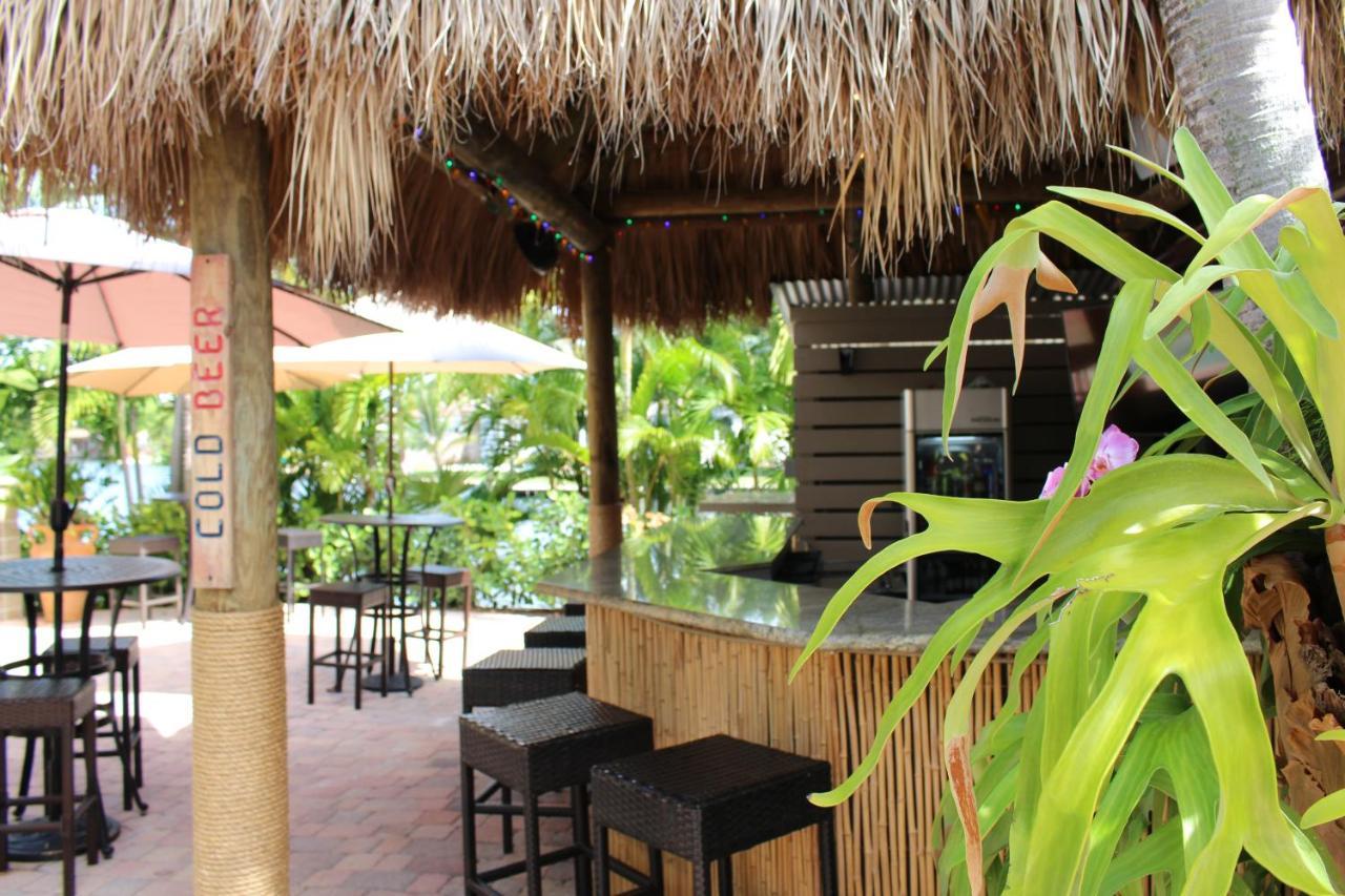 The Cabanas Guesthouse & Spa - Gay Resort Catering To Gay Men Oakland Park Eksteriør billede